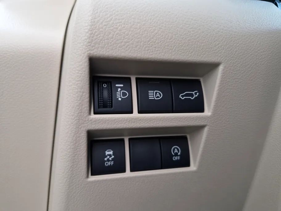 2023 Toyota Land Cruiser GXR5 