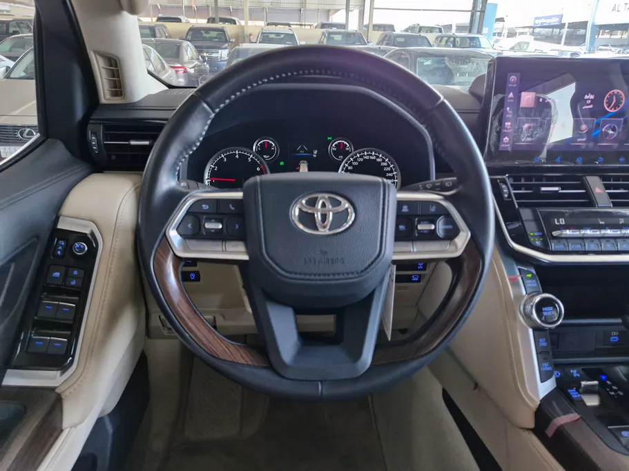 2023 Toyota Land Cruiser GXR5 
