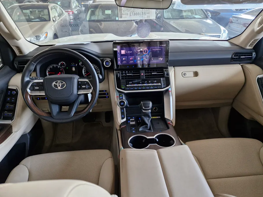 2023 Toyota Land Cruiser GXR5 