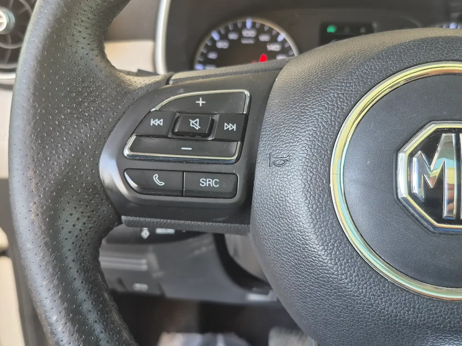 ام جي ZS LUX 2021 