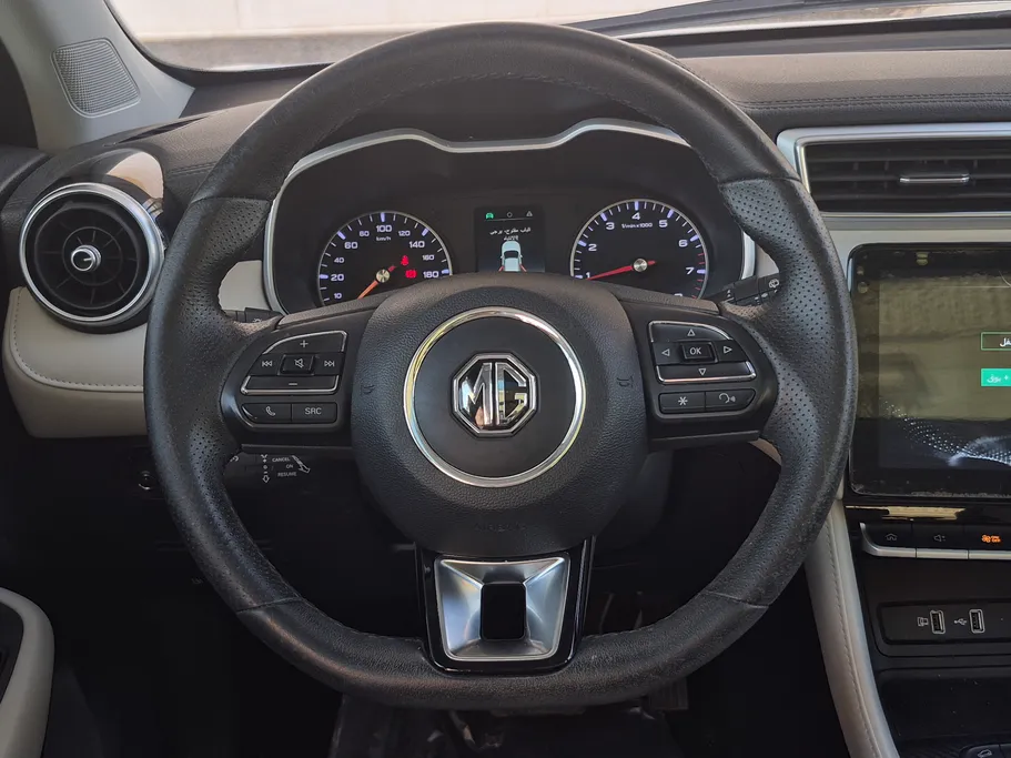 ام جي ZS LUX 2021 