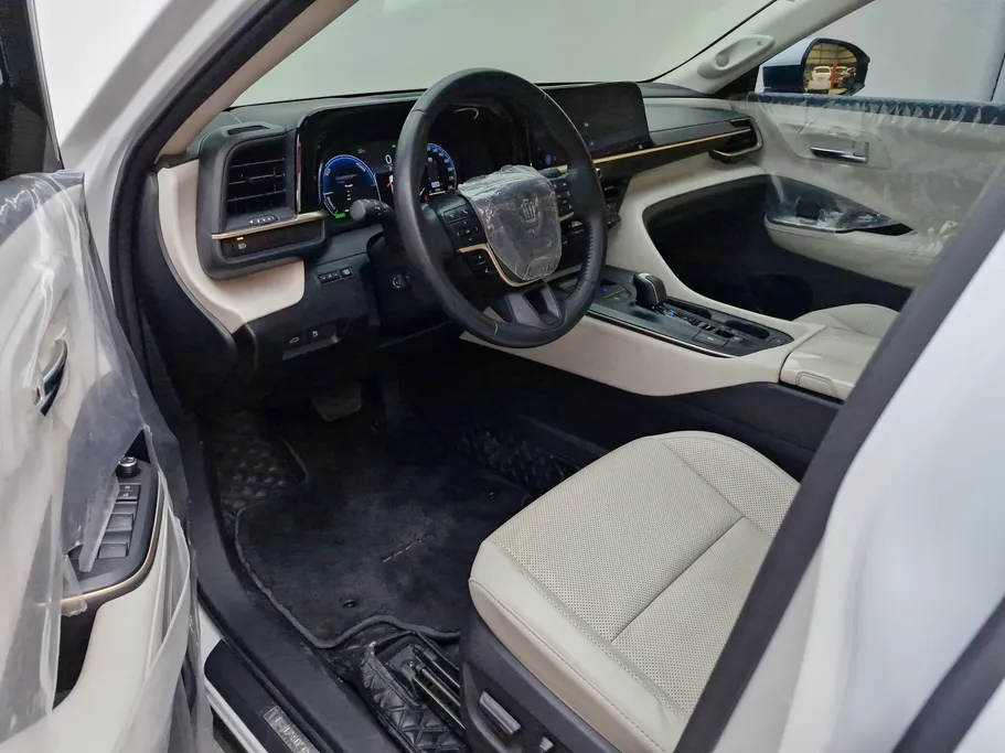 2023 Toyota Crown Premium 