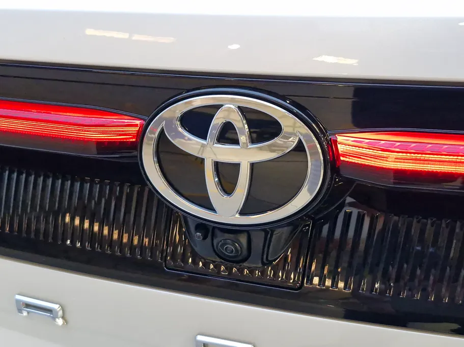 2023 Toyota Crown Premium 