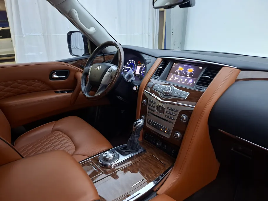 2019 Infiniti QX 80 Luxury 