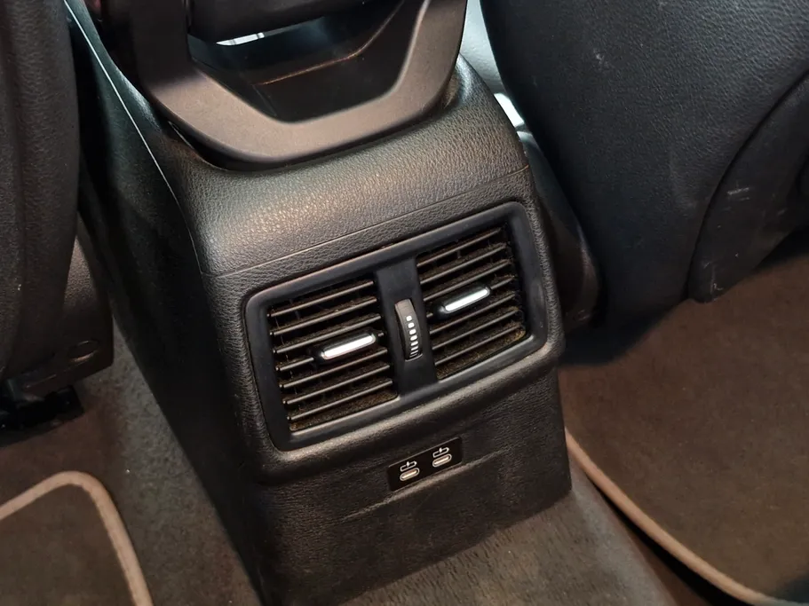 بي ام دبليو الفئة اكس 2 S Drive 20I 2023 