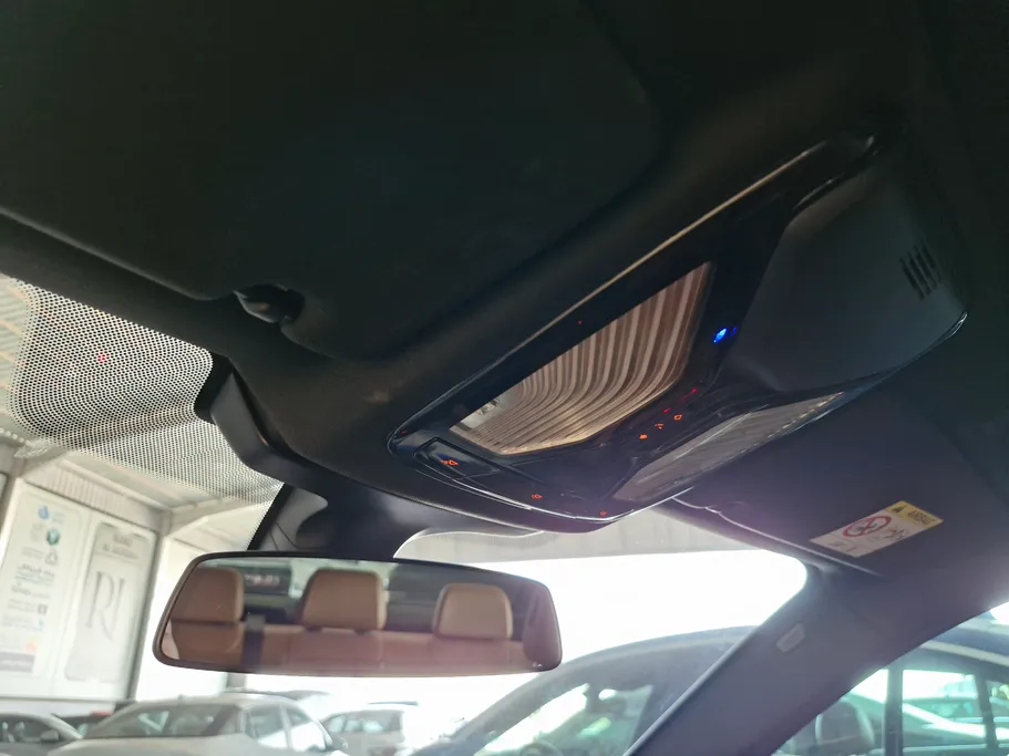 2023 BMW 5 Series 520i 