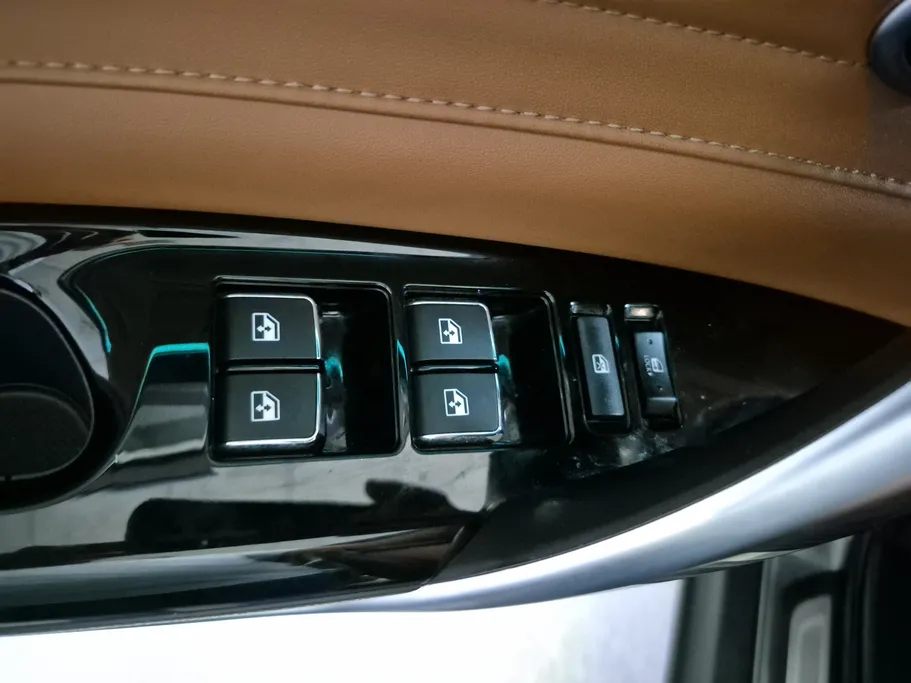 2024 Changan CS95 Royal 