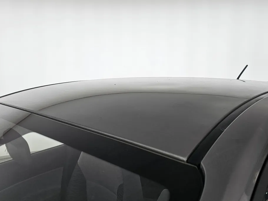2023 Kia Pegas LX 