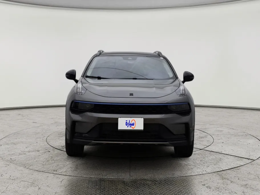 2023 Lynk and Co 01 Louder Pro 
