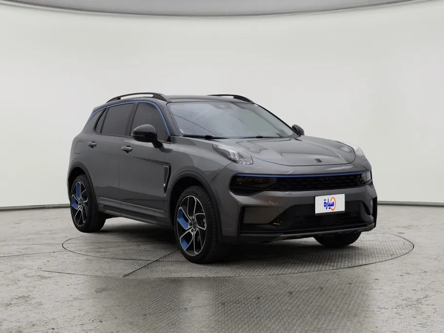 2023 Lynk and Co 01 Louder Pro 