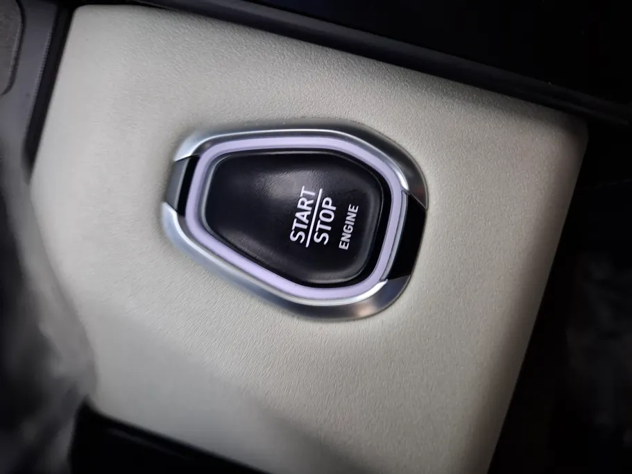 2023 Lynk and Co 01 Louder Pro 