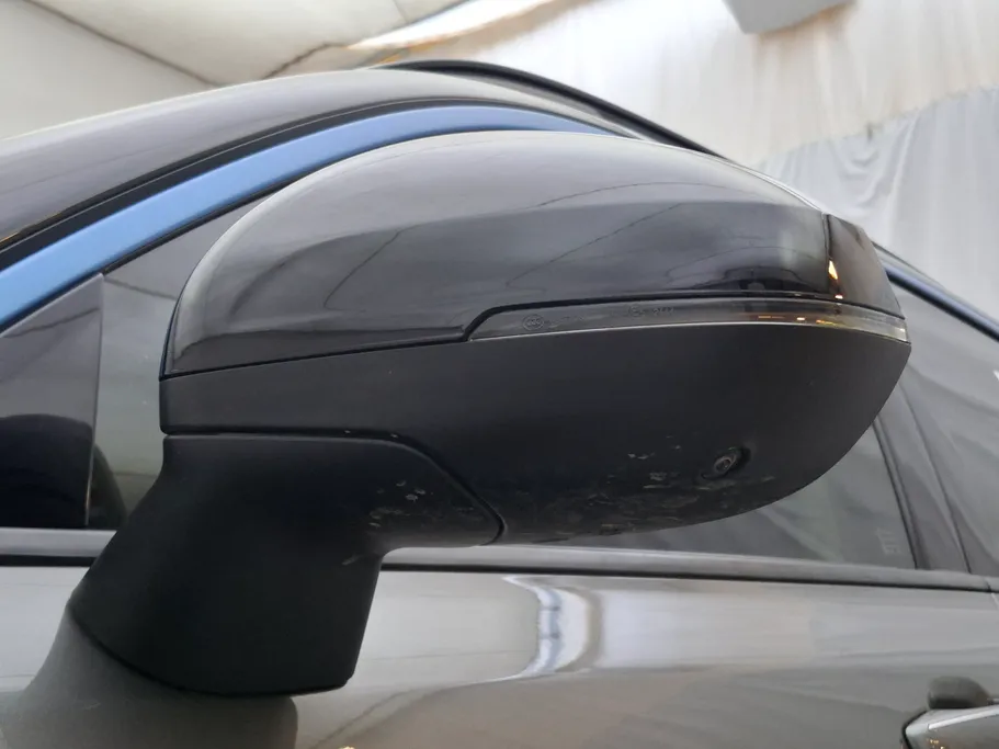 2023 Lynk and Co 01 Louder Pro 