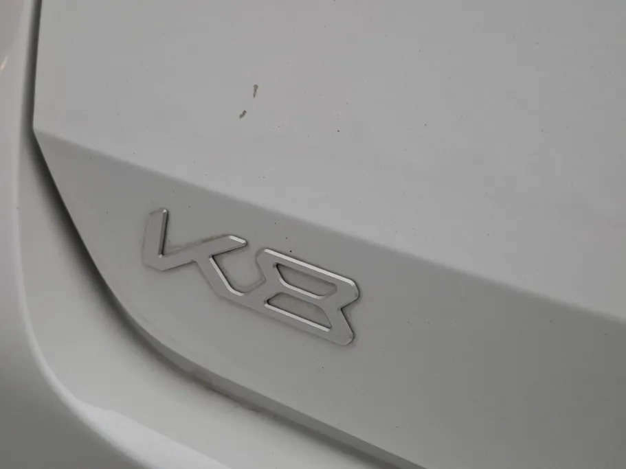 2022 Kia K8 EX 