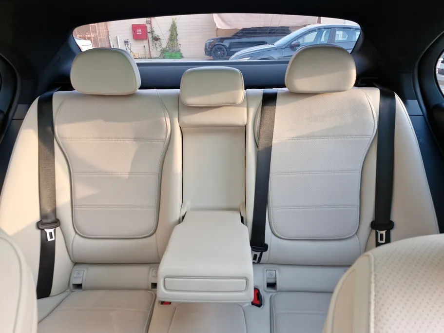 2022 Mercedes C 300 