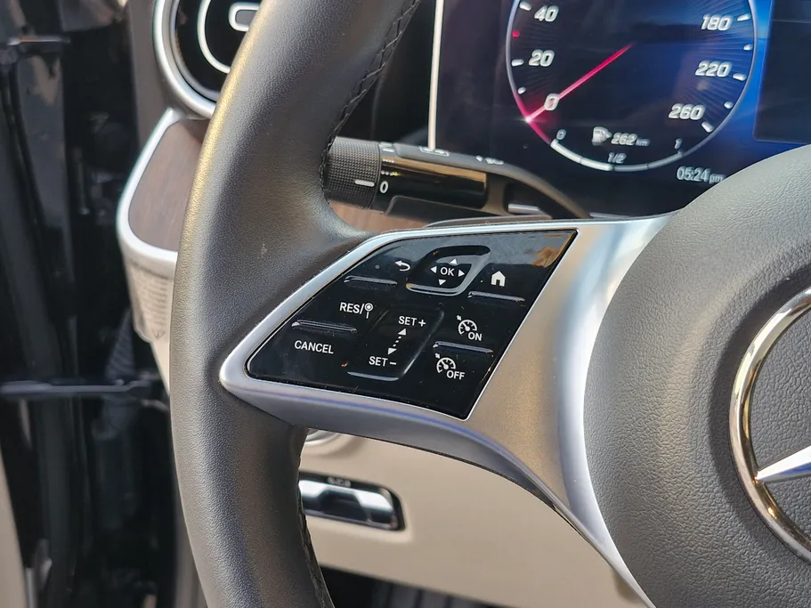 2022 Mercedes C 300 