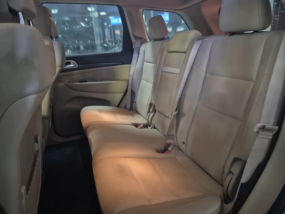 2020 Jeep Grand Cherokee لاريدو 