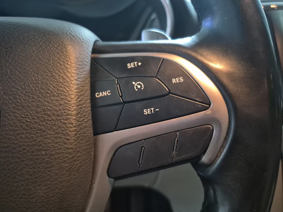 2020 Jeep Grand Cherokee لاريدو 