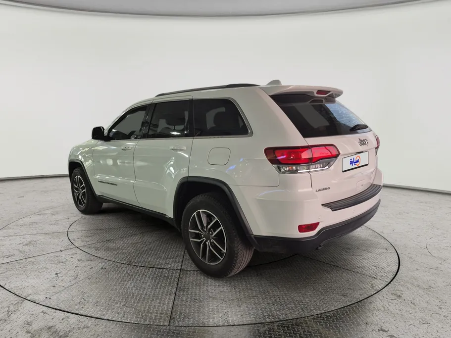 2020 Jeep Grand Cherokee لاريدو 