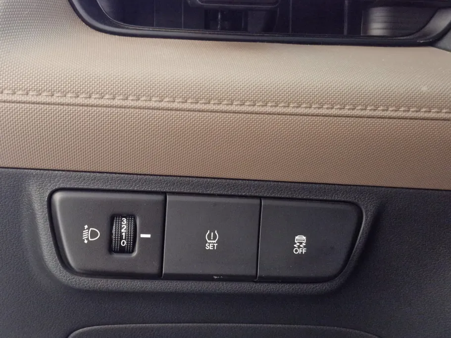 2024 Hyundai Accent Smart 