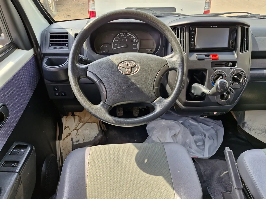 تويوتا لايت ايس فان بضاعة	 2023 