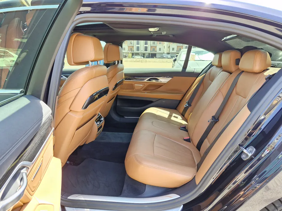 2018 BMW 7 Series 730Li 