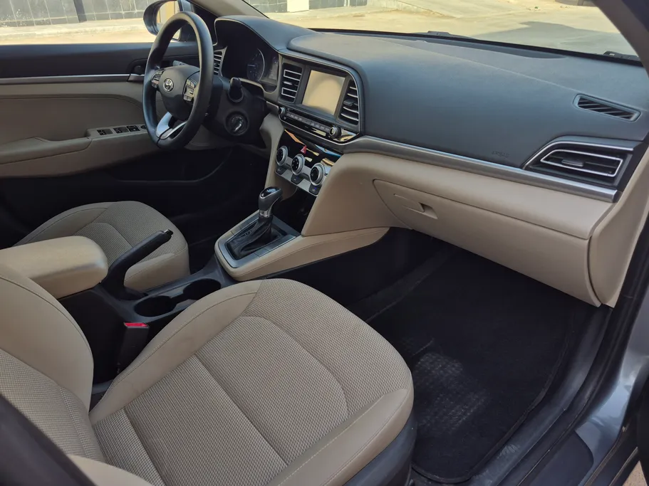 2019 Hyundai Elantra GL 