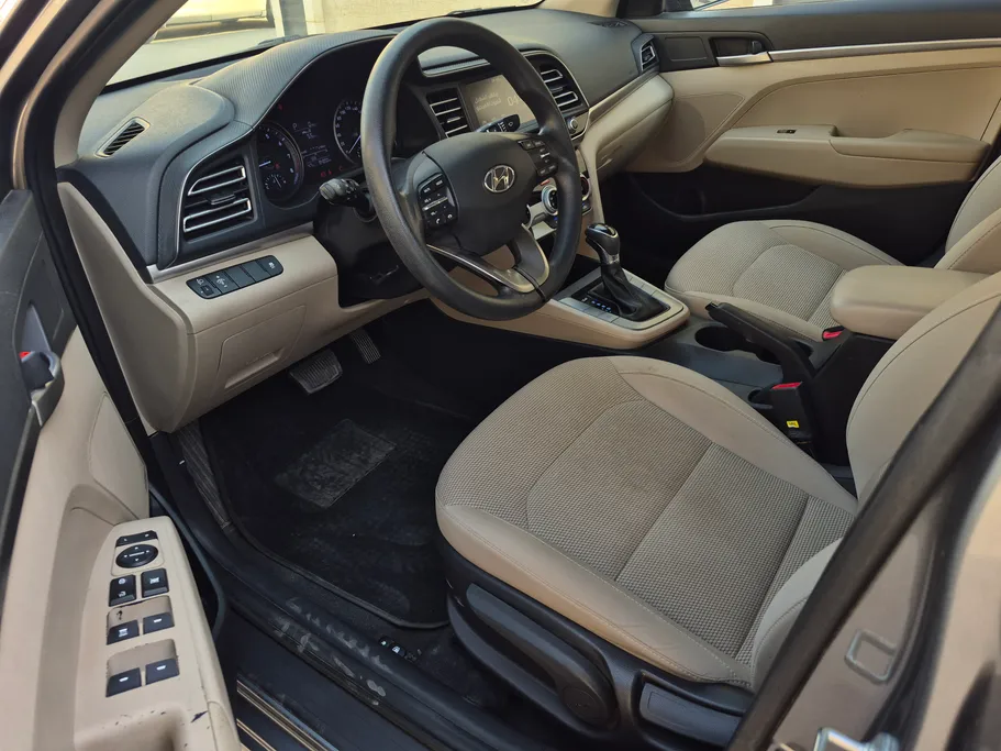 2019 Hyundai Elantra GL 