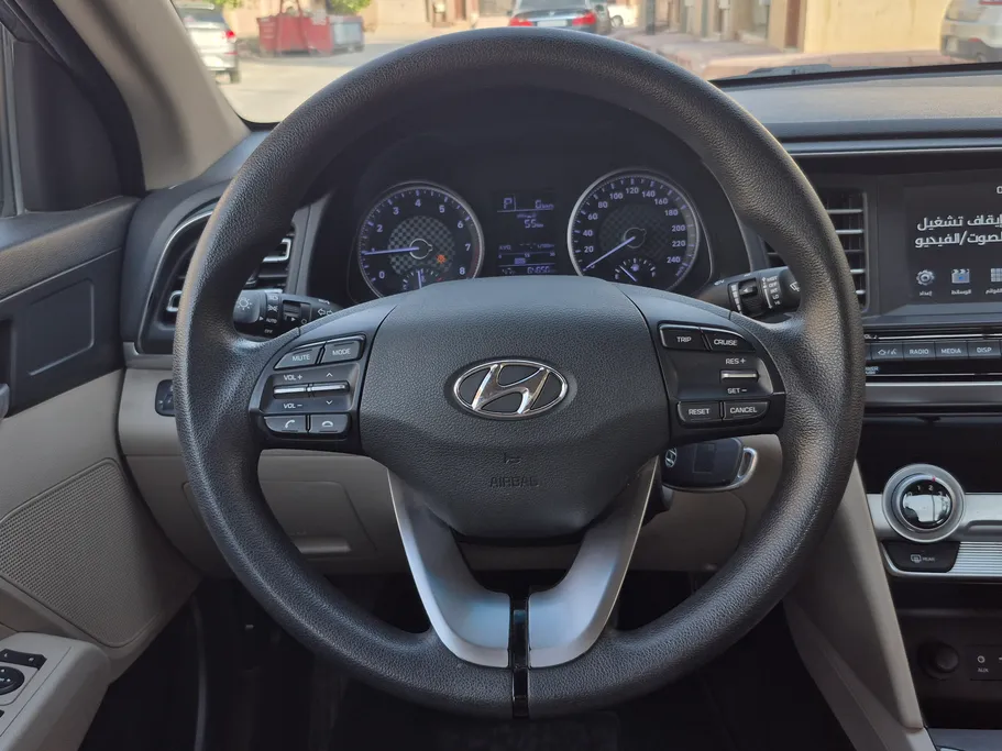 2019 Hyundai Elantra GL 