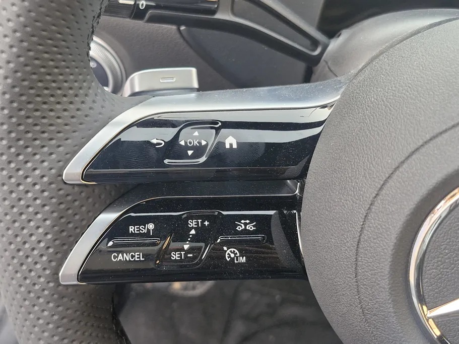 2025 Mercedes C 200 