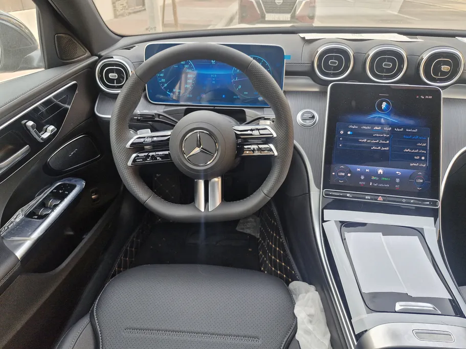 2025 Mercedes C 200 