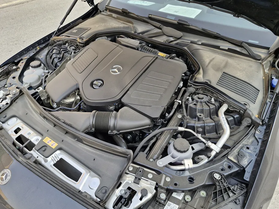 2025 Mercedes C 200 