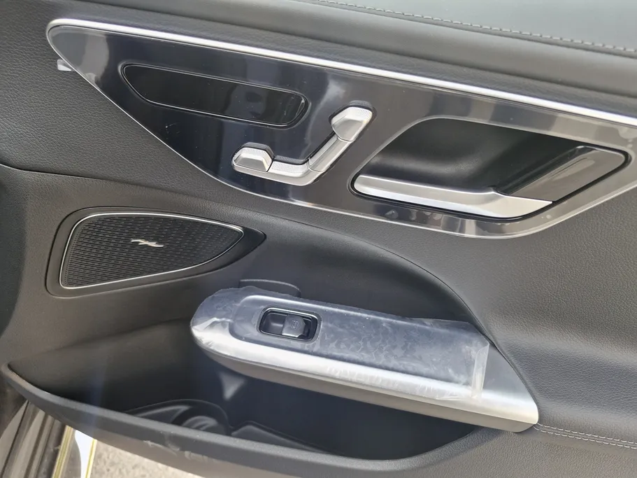 2025 Mercedes C 200 