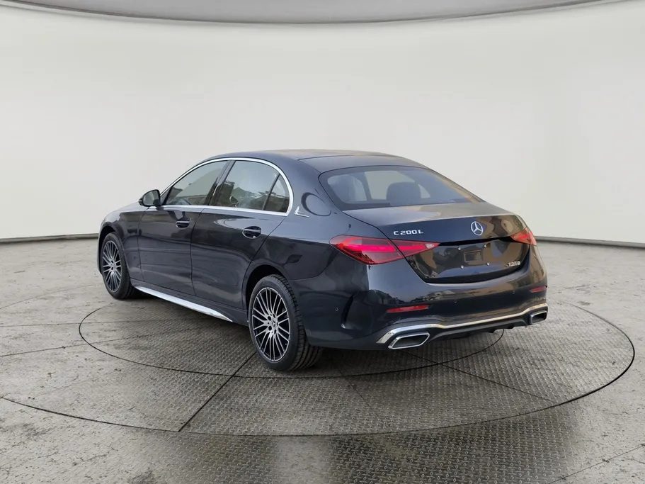 2025 Mercedes C 200 