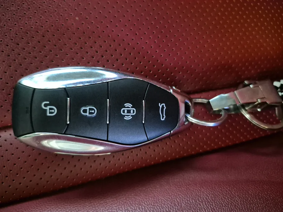2024 Hongqi HS3 Flagship Two Tone 