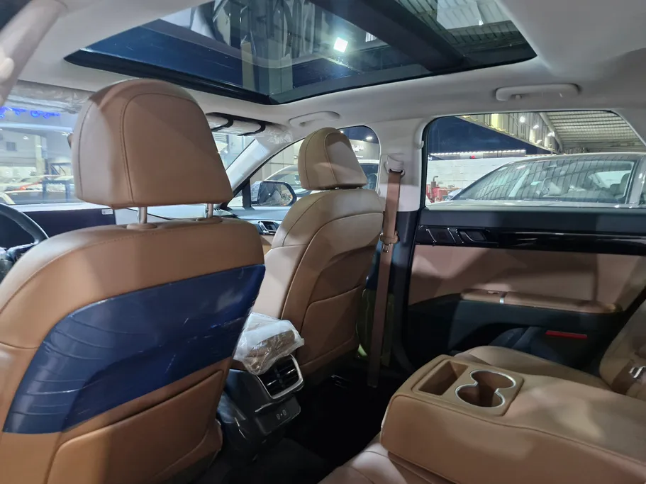 2025 Hyundai Azera Classic 