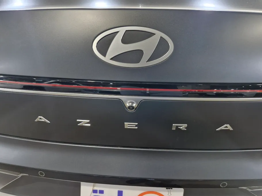 2025 Hyundai Azera Classic 