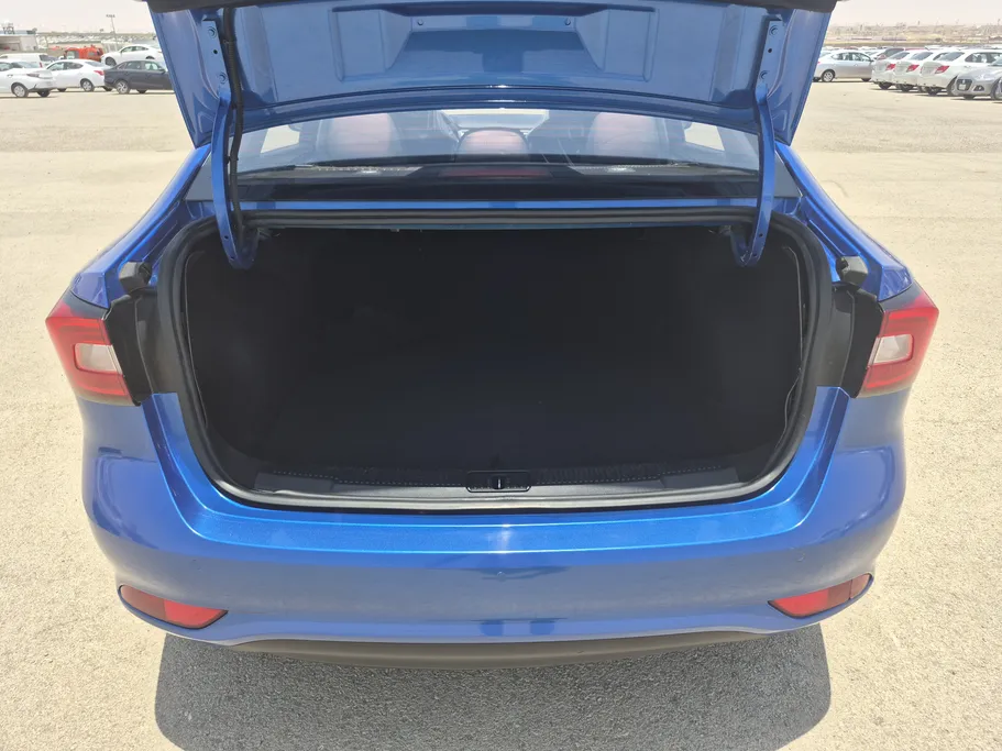 2022 MG 5 COM 