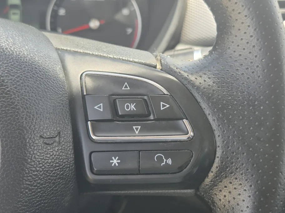 2022 MG 5 COM 