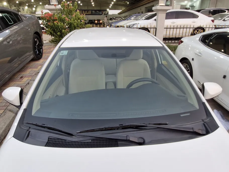 2022 Toyota Yaris  Y 