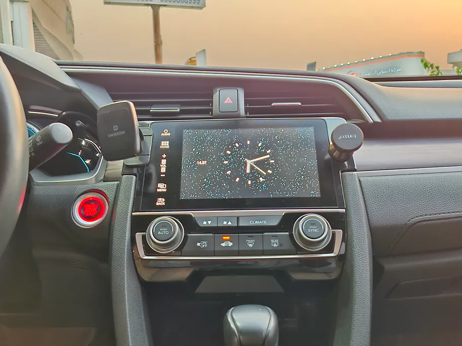 هوندا سيفيك DX 2020 
