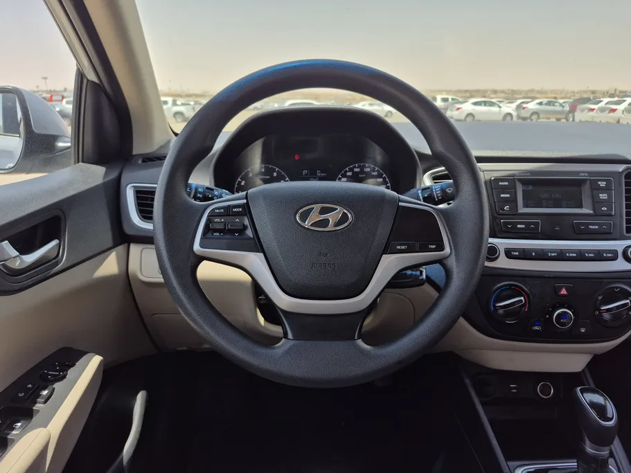 2022 Hyundai Accent Smart 