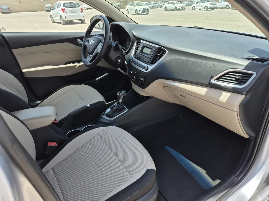 2022 Hyundai Accent Smart 