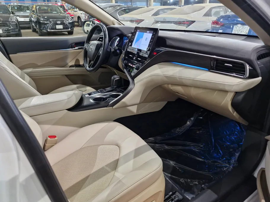 2022 Toyota Camry  Grande 
