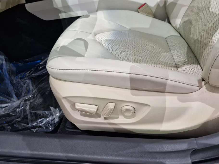 2022 Toyota Camry  Grande 