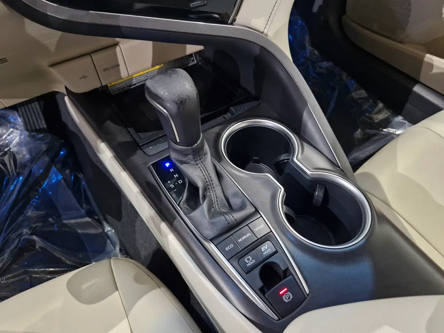 2022 Toyota Camry  Grande 