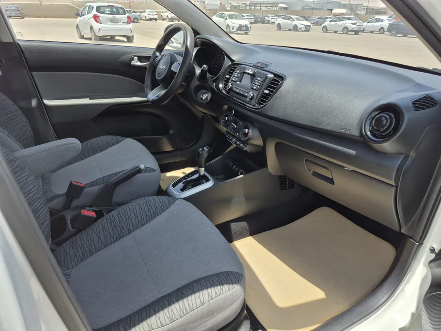 2023 Kia Pegas LX 