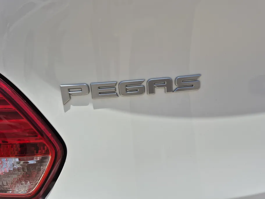 2023 Kia Pegas LX 