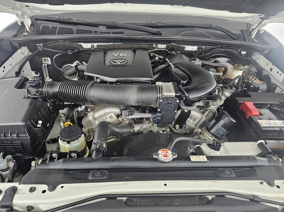 2021 تويوتا Fortuner VX1 
