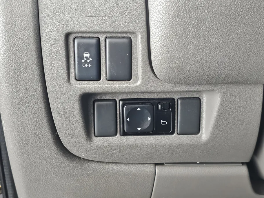 2022 Nissan Sunny SV Comfort 