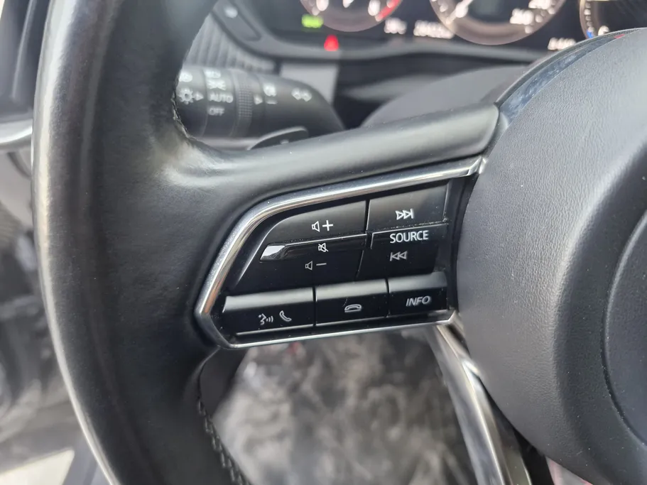 2024 Mazda CX90 Core  